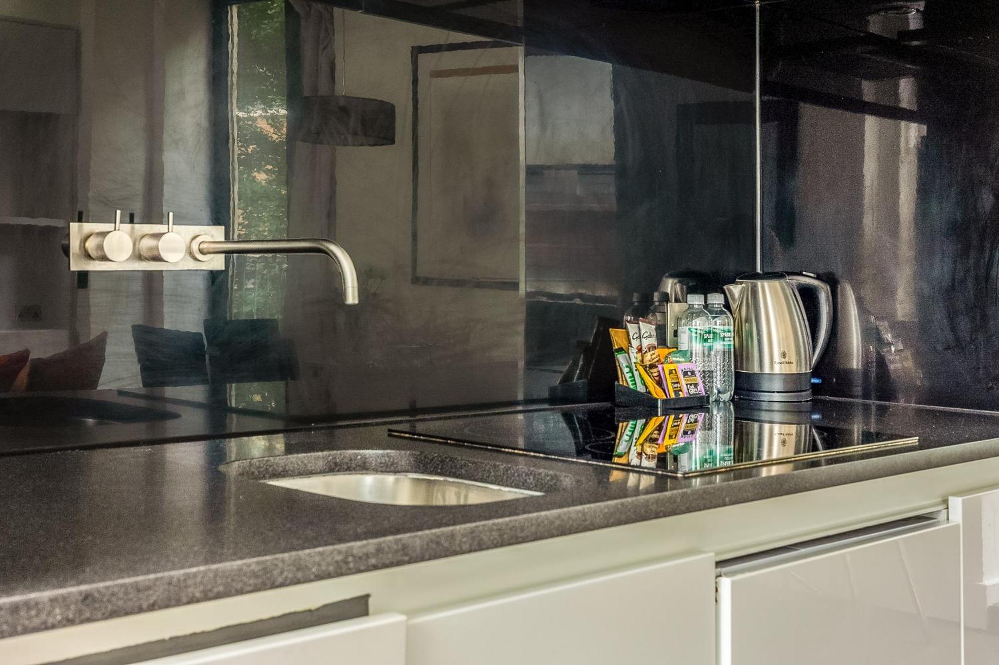 Modern Serviced Apartments 3 Minutes From Blackfriars Station Londýn Exteriér fotografie